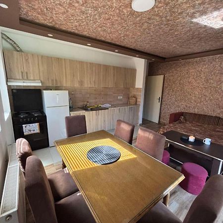 Dp Lux Apartman Obrenovac Luaran gambar