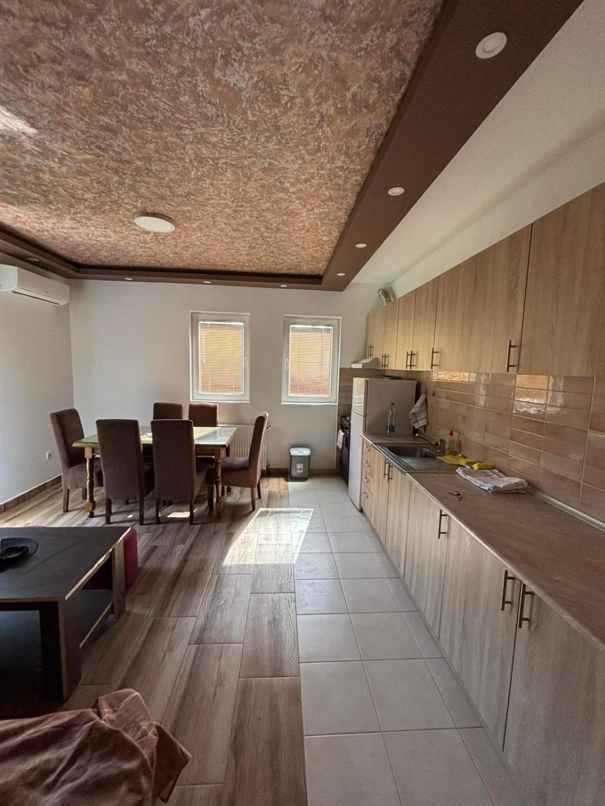 Dp Lux Apartman Obrenovac Luaran gambar